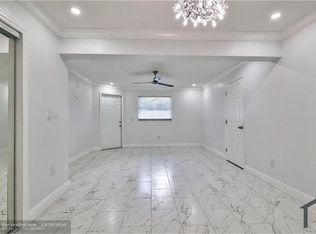 1389 W 33rd St, Riviera Beach, FL 33404