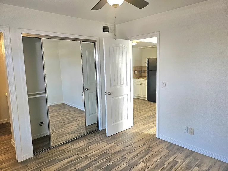 4313 N 19th Ave #218 — Photo 5