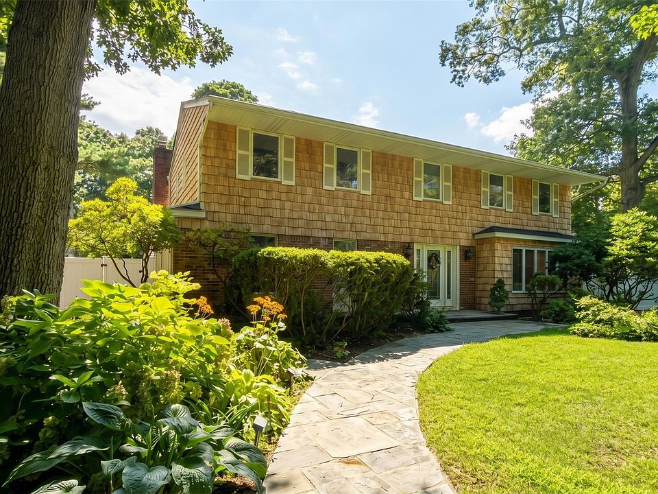 1st image of 8 Tree Hollow Lane