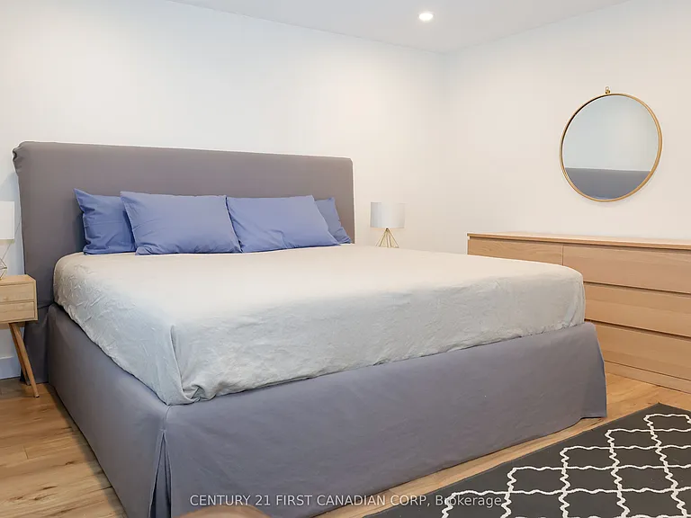 70 Chapman Ct #70 — Photo 13