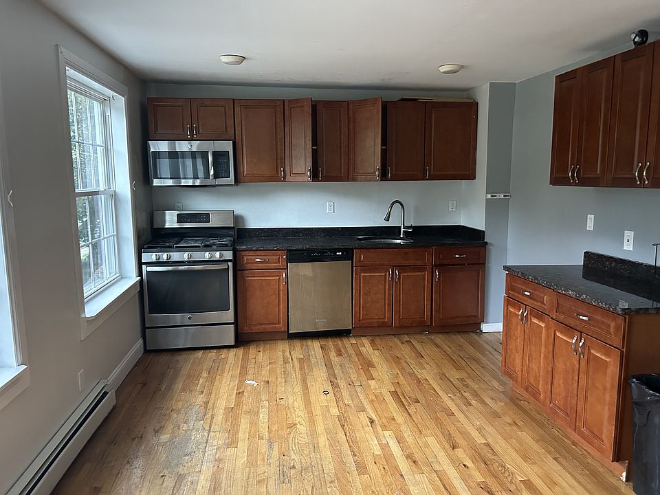 347 North Main Street 2 Upstairs 347 N Main St Monroe NY Zillow