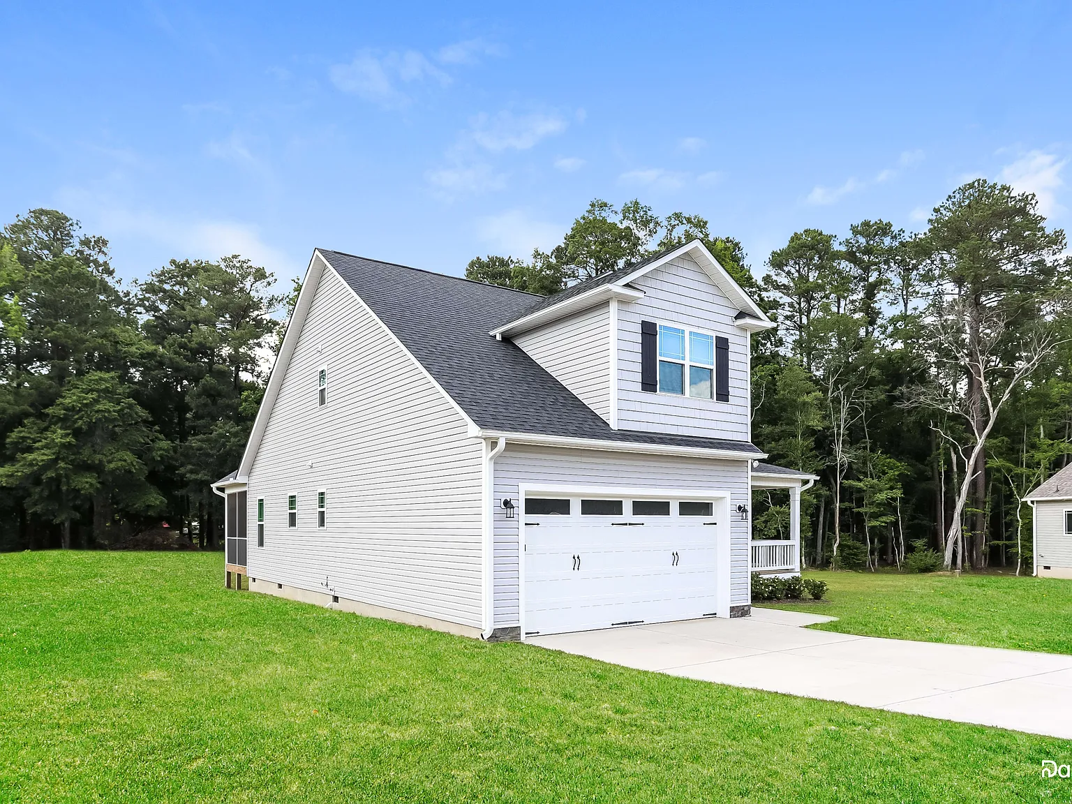 3 bed, 2.5 bath, 1844 sqft, $2,060 — Photo 3