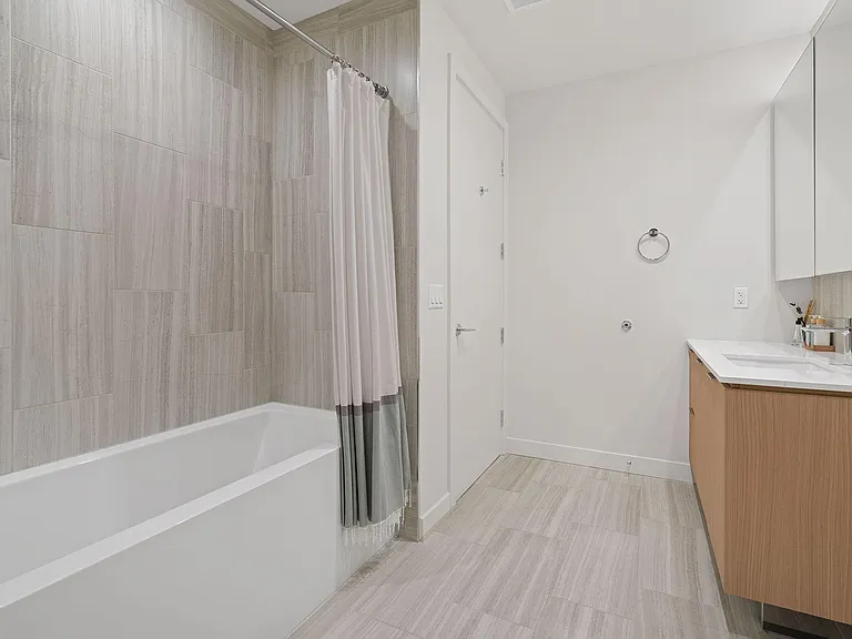 44 East Ave #1902 — Photo 20