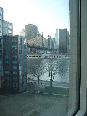 Rented by Sotheby's International Realty | media 6