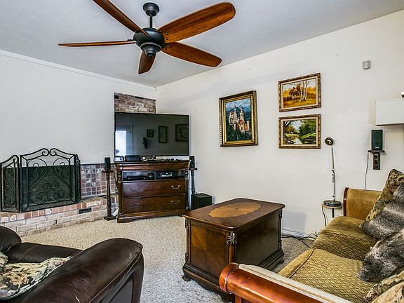 4614-sprucewood-ln-garland-tx-High-Res-4.jpg