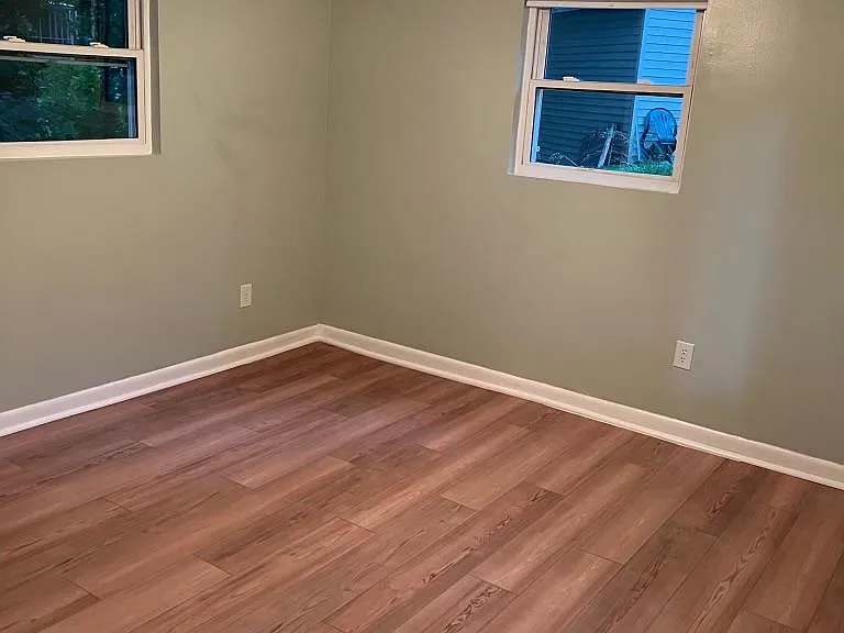 106 Laurel Cir #B — Photo 4