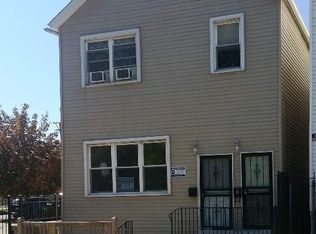 8951 S Houston Ave, Chicago, IL 60617