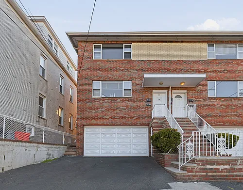 201 Palisade Ave #1 Photo 1