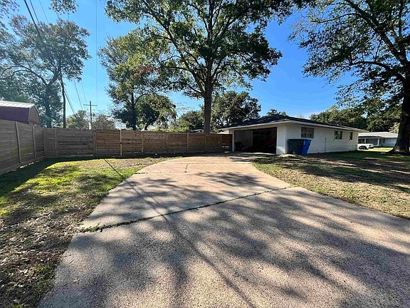 2nd image of 4615 Ebonwood Ln