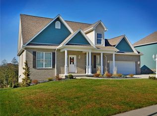 3072 Warwick Dr, North Huntingdon, PA 15642