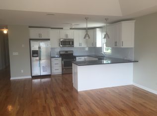 32 Cleveland Ave, Harrison, NJ 07029