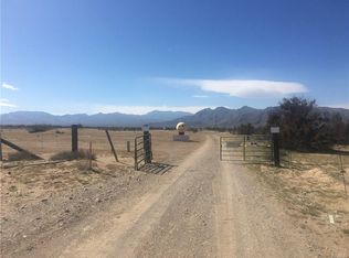 82201 Foxholm Dr, Baker, CA 92309