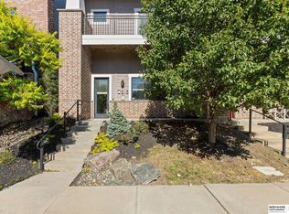 815 S 31st St, Omaha, NE 68105