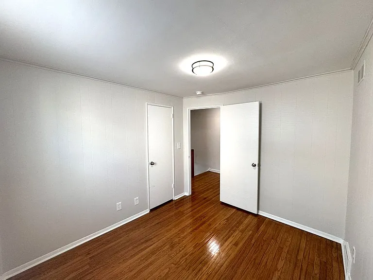 Gorgeous Renovated Private Home in Drexel Hill, PA — Photo 19