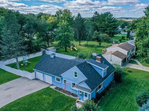 406 Turner Street, Columbus, WI 53925