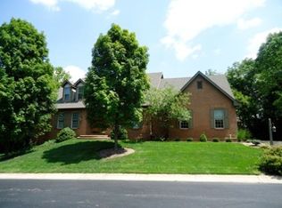 6570 Grants Walk Ln, Dayton, OH 45459