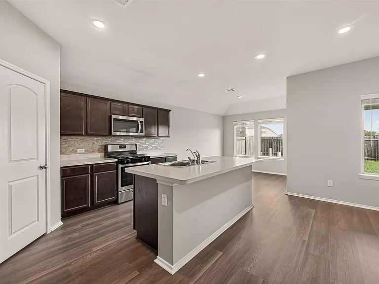 21422 Chester Cliff Ln — Photo 16