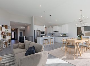 13035 Fondant Trl, Hugo, MN 55038