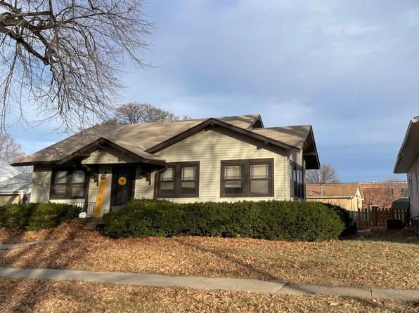 1514 W 7th St, Hastings, NE 68901