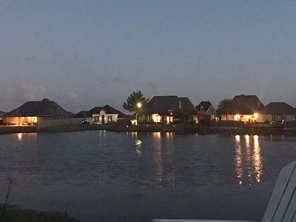3rd image of 178 Port Royal Way
