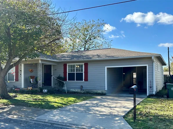 309 Elm St, Whitesboro, TX 76273