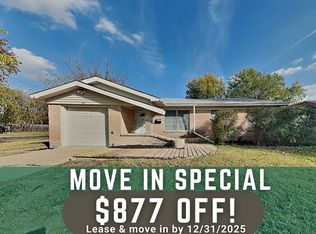 614 Maydelle Ln, Garland, TX 75042