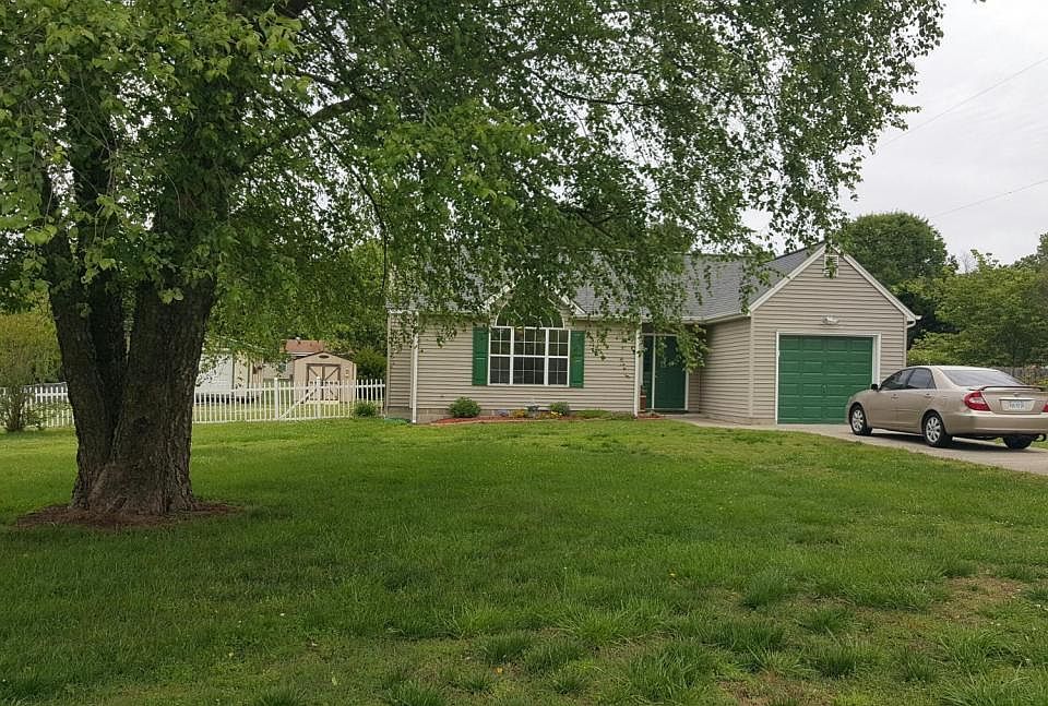 1st image of 6785 Magnolia Dr