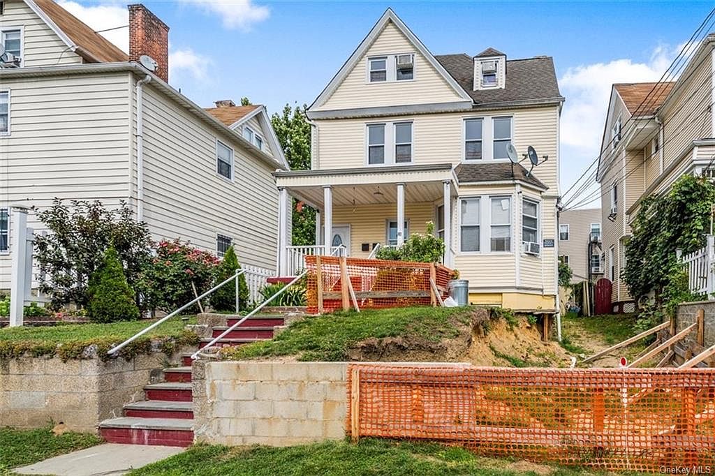38 Livingston Ave Yonkers Ny 10705 Zillow