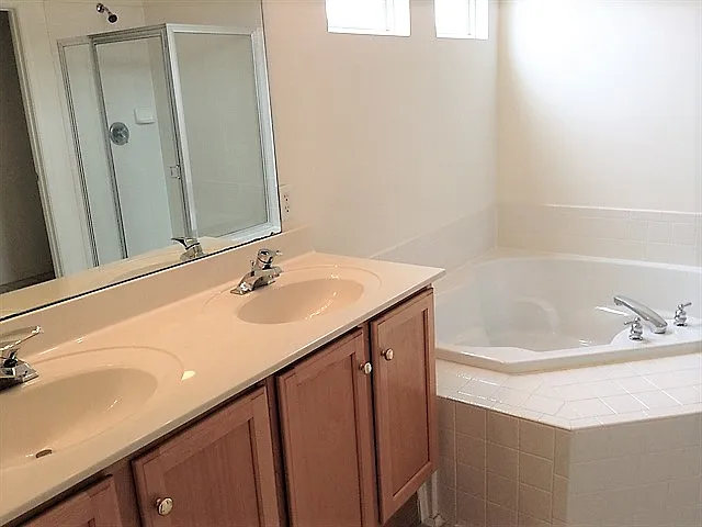 111 Leather Leaf Ln — Photo 6