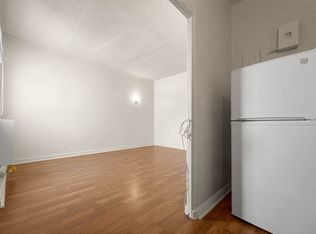 2975 Leeward Ave, Los Angeles, CA 90005