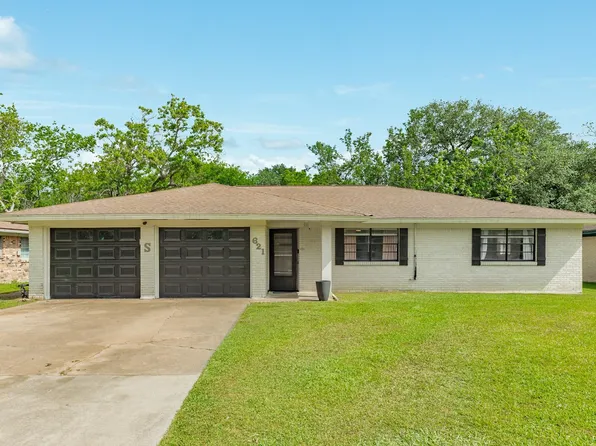 621 Southside Dr, Angleton, TX 77515