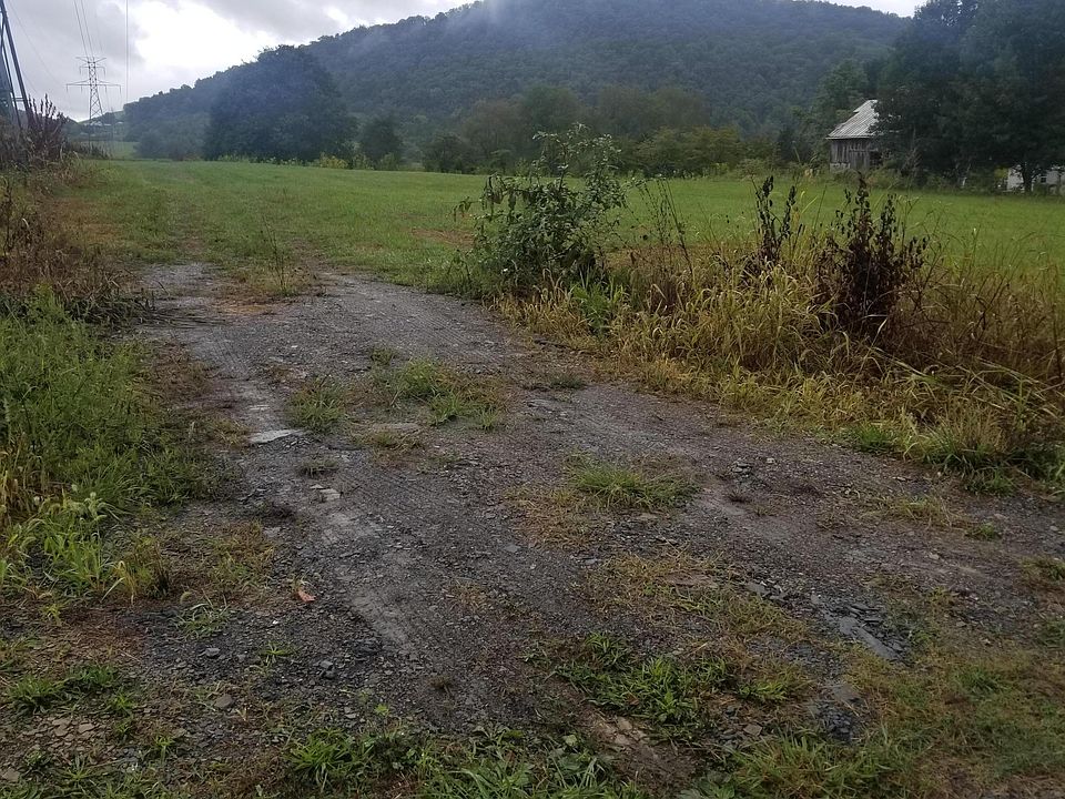 2nd image of Bowers Ln