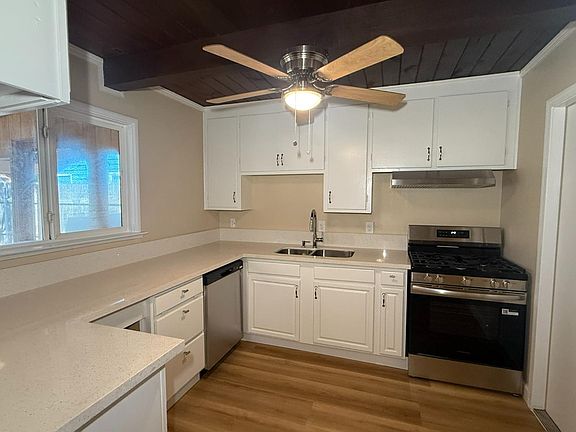 4th image of 5420 70th St