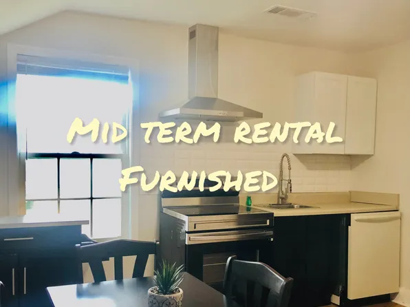 1085 Oglethorpe St #B, Macon, GA 31201