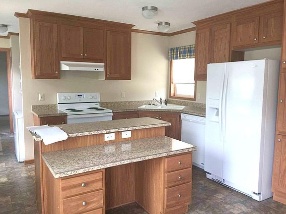 3rd image of 7600 Heatherstone Dr Lot 6