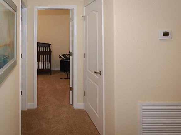5th image of 3565 Cortland Dr