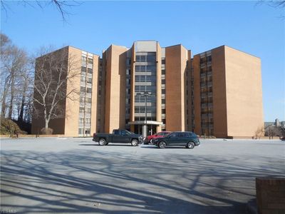 22500 Lake Rd APT 204, Rocky River, OH, 44116