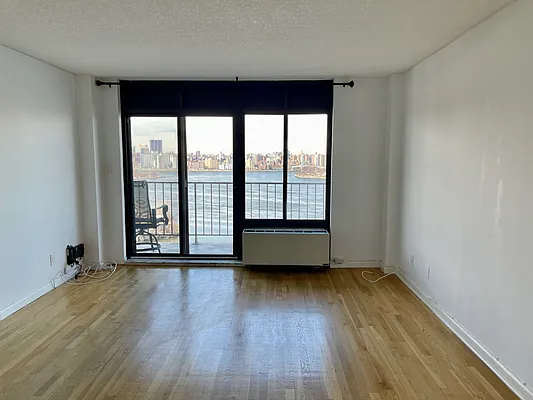 Rented by Compass | media 35