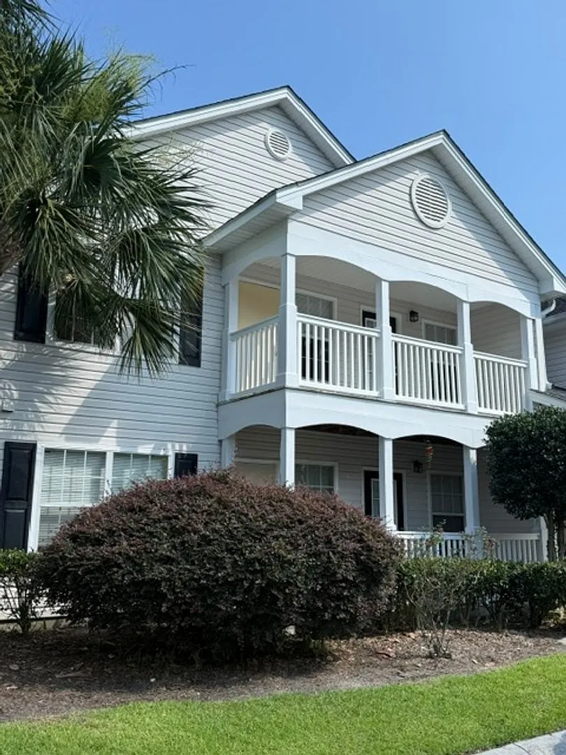 The Reserve at WoodBridge - Villa B216 — Photo 1