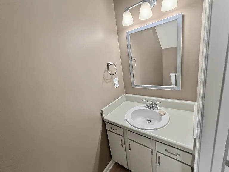 618 Branniff Dr — Photo 8