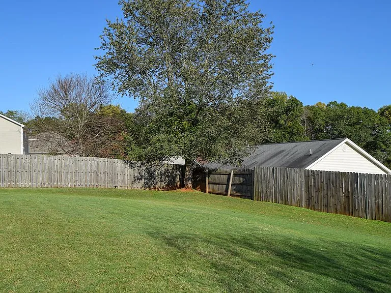 18 Olivine Way — Photo 30