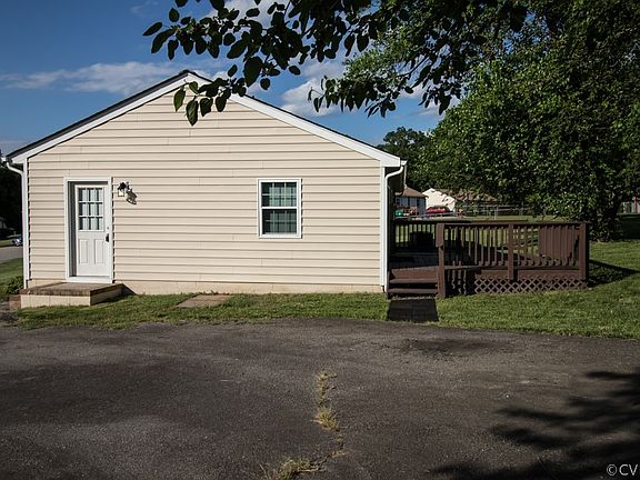 4th image of 1516 Regency Ct