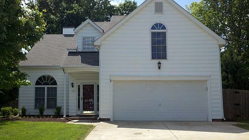 1st image of 1369 Beaufort Dr