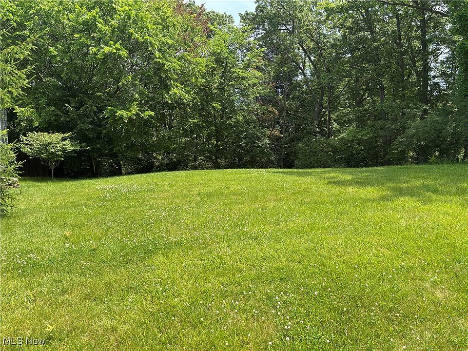 2nd image of Laura Lee Ln