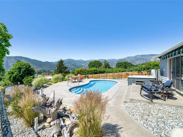 117 Wells Avenue, Manson, WA 98831