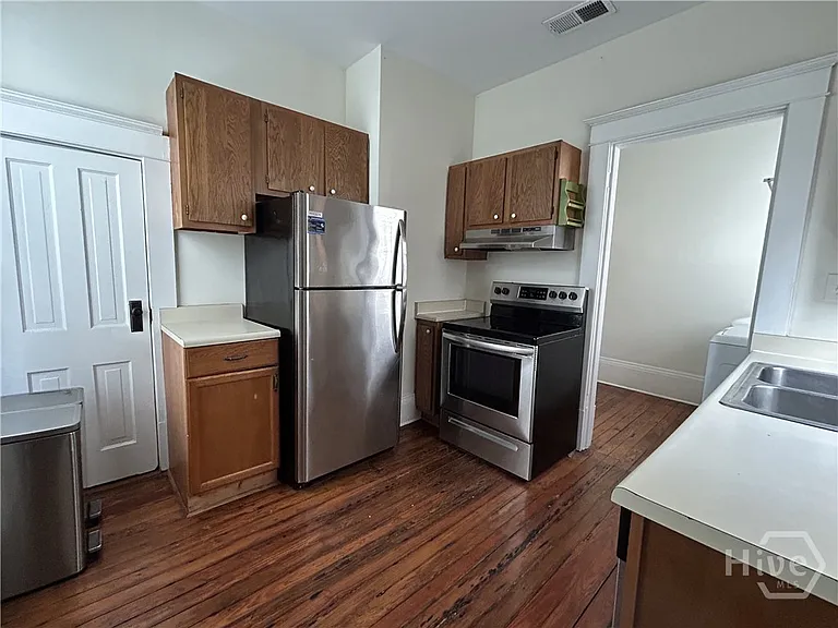 818 Drayton St #3 — Photo 16
