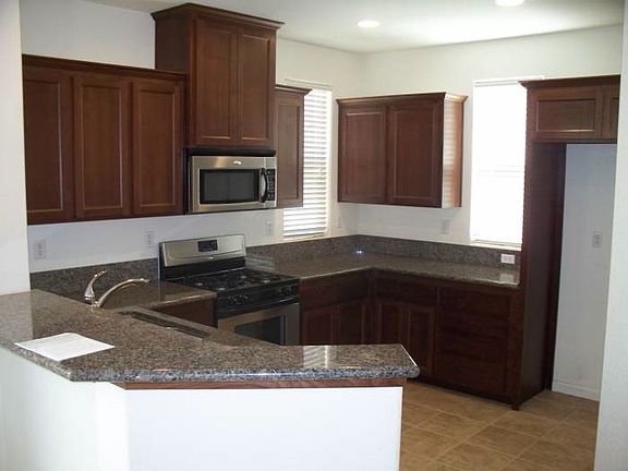 2nd image of 8892 Cortina Cir