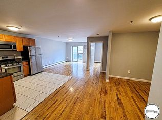 2544 White Plains Rd APT 3C, Bronx, NY 10467
