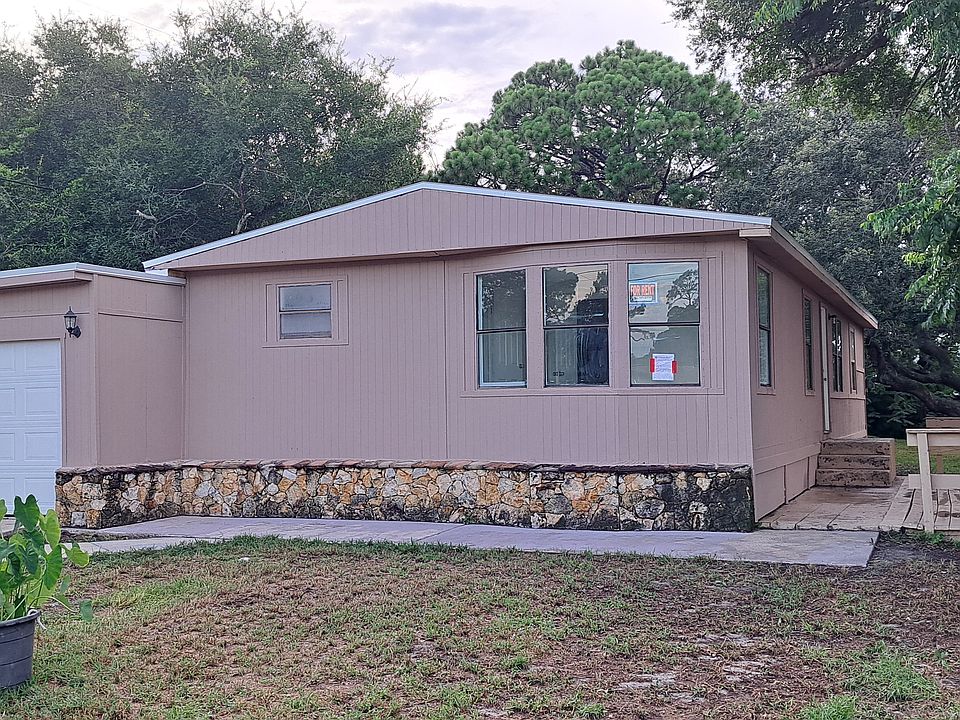 1st image of 289 Poinciana Ave
