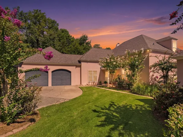 9 S Heron Cv, Hattiesburg, MS 39402